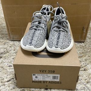 Turtle dove size 8.5